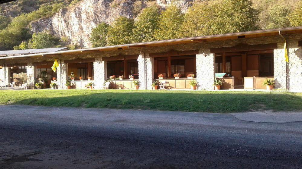 Agriturismo San Giuliano Dei Fratelli Giai Susa Buitenkant foto